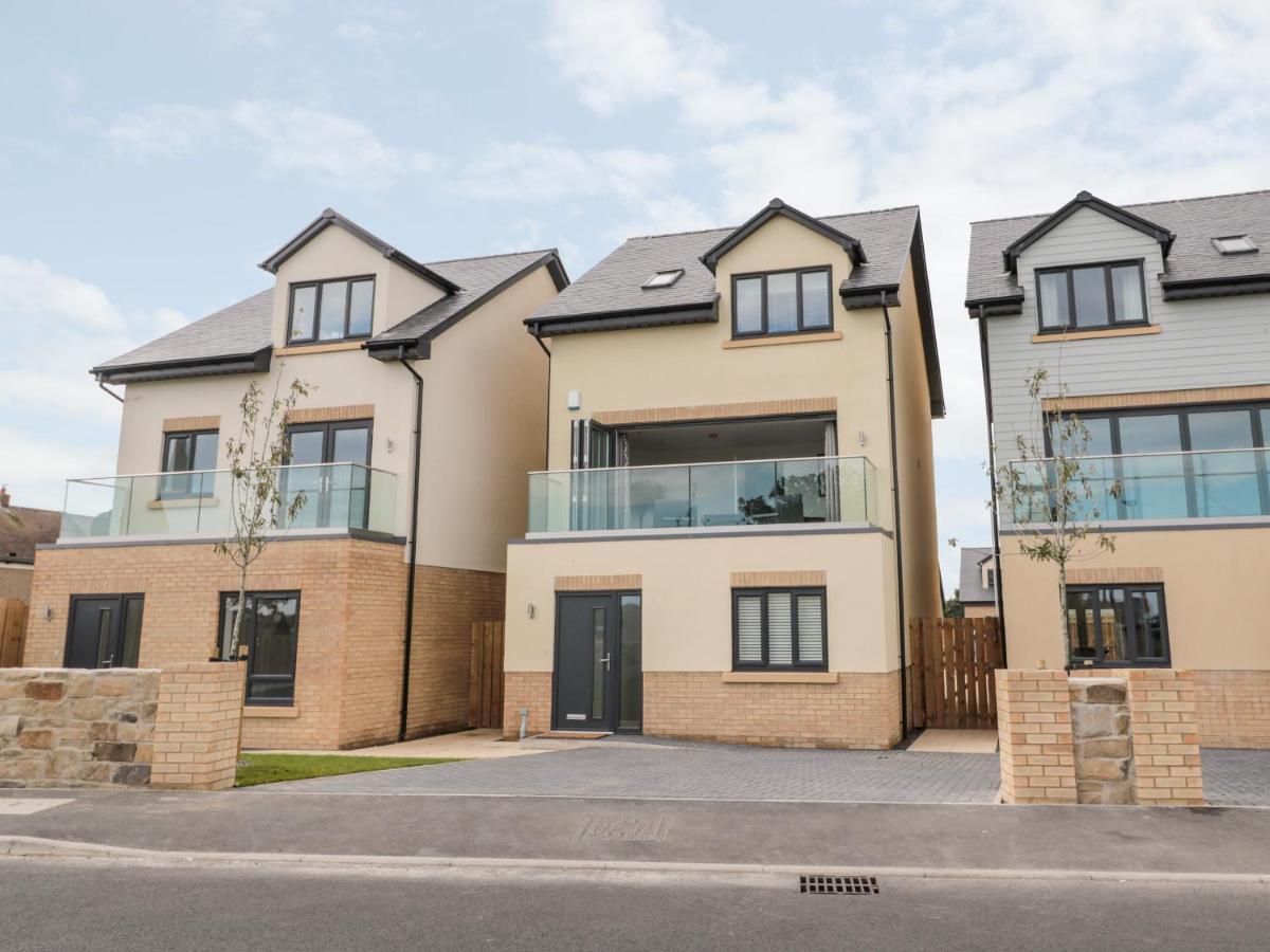 Amble Views Villa Morpeth Exterior foto